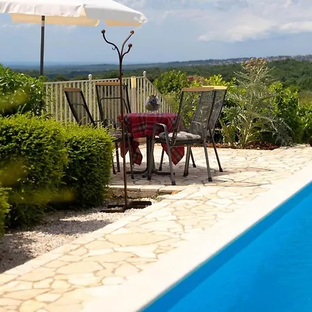 Nira Hébergement de vacances Barat (Porec)